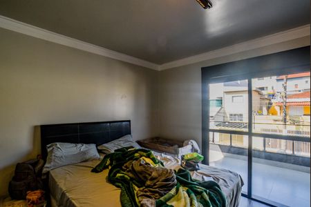 Casa à venda com 210m², 3 quartos e 2 vagas Casa à venda com 210m², 3 quartos e 2 vagasSuíte