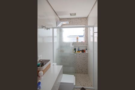 Casa à venda com 250m², 4 quartos e 4 vagas Casa à venda com 250m², 4 quartos e 4 vagasBanheiro Suíte 3