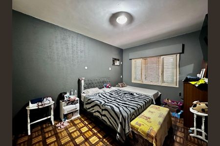 Casa à venda com 430m², 5 quartos e 6 vagas Casa à venda com 430m², 5 quartos e 6 vagasSuíte 1