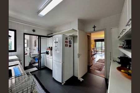 Apartamento à venda com 109m², 2 quartos e 3 vagasCozinha