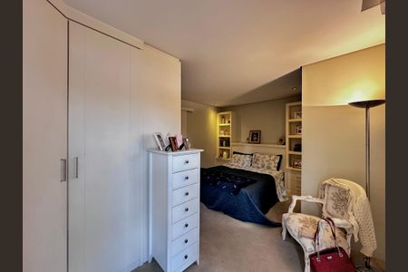 Apartamento à venda com 109m², 2 quartos e 3 vagasSuíte 2