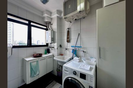 Apartamento à venda com 109m², 2 quartos e 3 vagasÁrea de Serviço