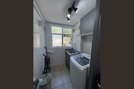 Apartamento à venda com 81m², 2 quartos e 1 vagaÁrea de Serviço