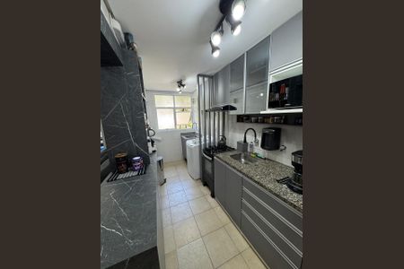 Apartamento à venda com 81m², 2 quartos e 1 vagaCozinha