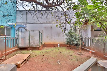 Casa à venda com 454m², 4 quartos e 4 vagasQuintal