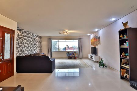 Casa à venda com 454m², 4 quartos e 4 vagasSala