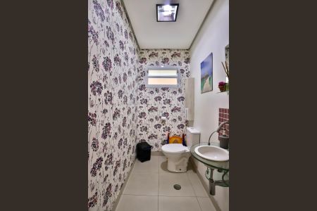 Casa à venda com 454m², 4 quartos e 4 vagasLavabo