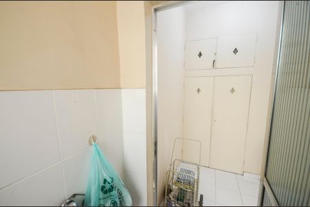 Apartamento à venda com 128m², 3 quartos e sem vagaBanheiro de Serviço