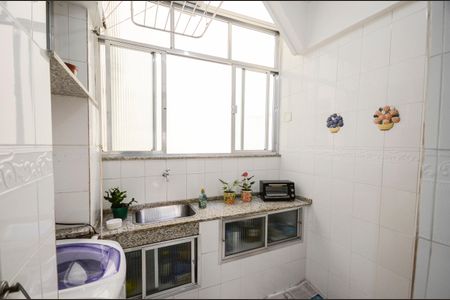 Apartamento à venda com 128m², 3 quartos e sem vagaÁrea de Serviço