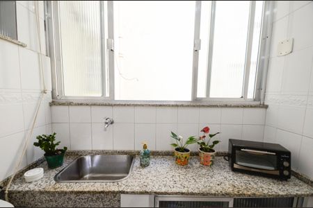 Apartamento à venda com 128m², 3 quartos e sem vagaÁrea de Serviço