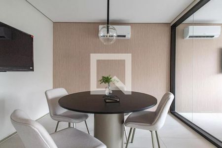 Studio à venda com 32m², 1 quarto e sem vaga