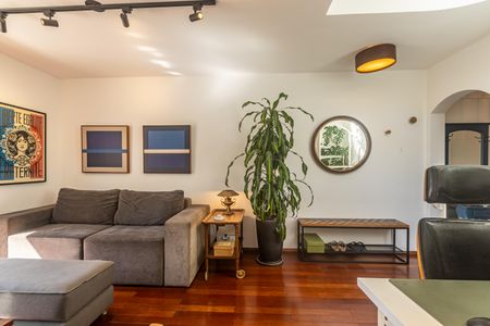 Apartamento à venda com 110m², 1 quarto e 1 vaga Apartamento à venda com 110m², 1 quarto e 1 vagaSala