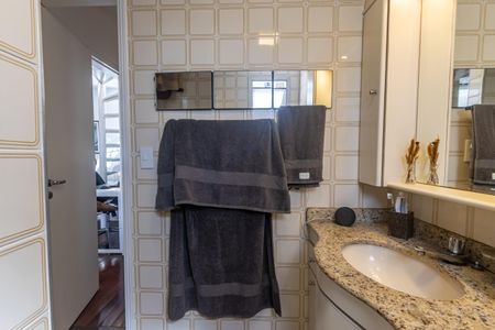 Apartamento à venda com 110m², 1 quarto e 1 vaga Apartamento à venda com 110m², 1 quarto e 1 vagaBanheiro da Suíte