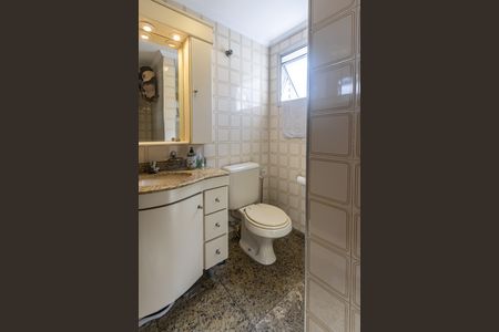 Apartamento à venda com 110m², 1 quarto e 1 vaga Apartamento à venda com 110m², 1 quarto e 1 vagaBanheiro da Suíte