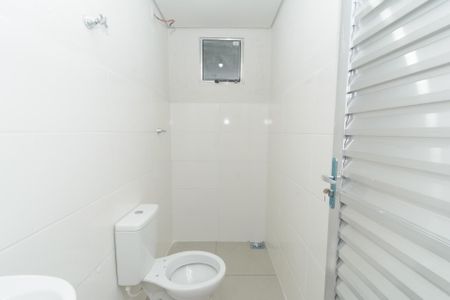 Studio para alugar com 45m², 1 quarto e sem vaga Studio para alugar com 45m², 1 quarto e sem vagaBanheiro