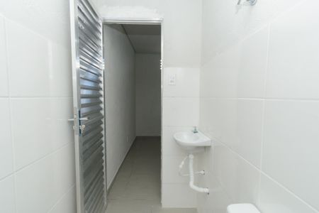 Studio para alugar com 45m², 1 quarto e sem vaga Studio para alugar com 45m², 1 quarto e sem vagaBanheiro