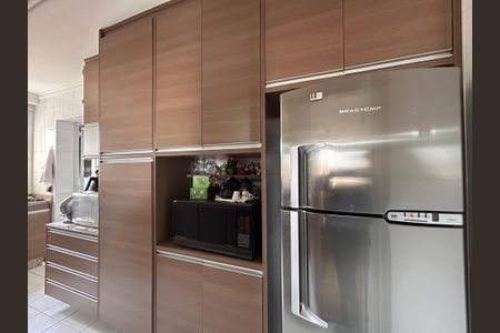 Apartamento para alugar com 91m², 3 quartos e 2 vagas Apartamento para alugar com 91m², 3 quartos e 2 vagasCozinha