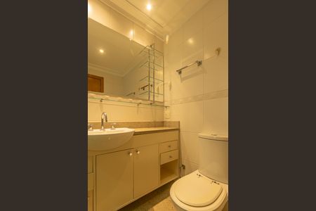 Apartamento para alugar com 198m², 4 quartos e 3 vagas Apartamento para alugar com 198m², 4 quartos e 3 vagasBanheiro da Suíte 3