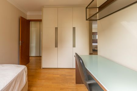 Apartamento para alugar com 198m², 4 quartos e 3 vagas Apartamento para alugar com 198m², 4 quartos e 3 vagasSuíte 2