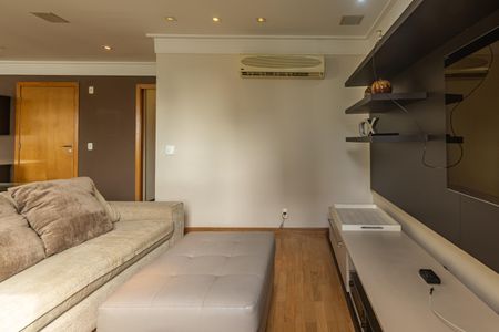 Apartamento para alugar com 198m², 4 quartos e 3 vagas Apartamento para alugar com 198m², 4 quartos e 3 vagasSala