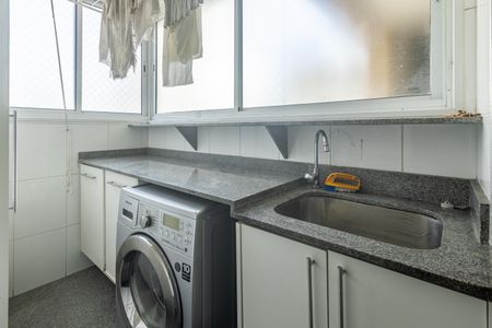 Apartamento para alugar com 198m², 4 quartos e 3 vagas Apartamento para alugar com 198m², 4 quartos e 3 vagasÁrea de Serviço