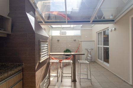 Casa para alugar com 200m², 4 quartos e 2 vagas Casa para alugar com 200m², 4 quartos e 2 vagasVaranda gourmet