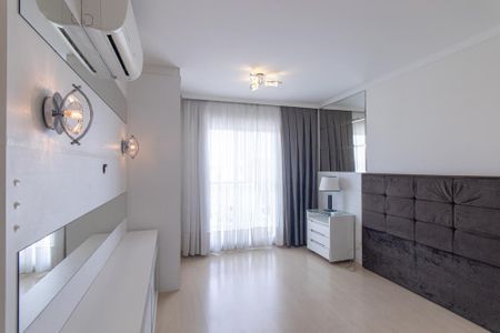 Casa para alugar com 200m², 4 quartos e 2 vagas Casa para alugar com 200m², 4 quartos e 2 vagasSuíte 3