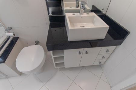 Casa para alugar com 200m², 4 quartos e 2 vagas Casa para alugar com 200m², 4 quartos e 2 vagasBanheiro da Suíte 3