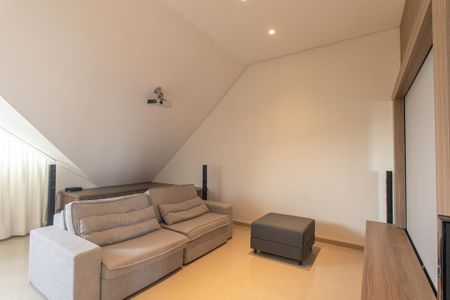 Casa para alugar com 200m², 4 quartos e 2 vagas Casa para alugar com 200m², 4 quartos e 2 vagasSala 2