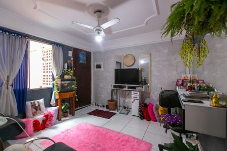 Apartamento à venda com 47m², 2 quartos e 1 vagaSala