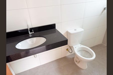 Apartamento para alugar com 72m², 2 quartos e 1 vagaBanheiro do Quarto 2