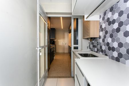 Apartamento à venda com 109m², 2 quartos e 2 vagasÁrea de Serviço