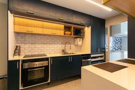 Apartamento à venda com 109m², 2 quartos e 2 vagasCozinha