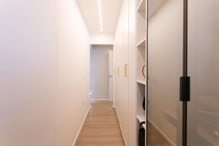 Apartamento à venda com 109m², 2 quartos e 2 vagasCloset da Suíte 1