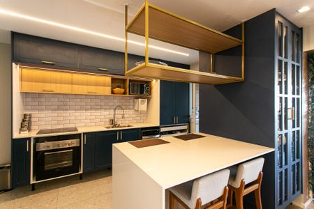 Apartamento à venda com 109m², 2 quartos e 2 vagasCozinha