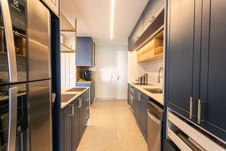 Apartamento à venda com 109m², 2 quartos e 2 vagasCozinha