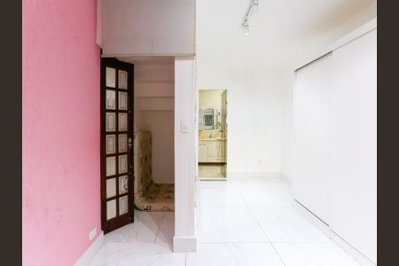 Casa para alugar com 362m², 5 quartos e 3 vagas Casa para alugar com 362m², 5 quartos e 3 vagasQuarto 5