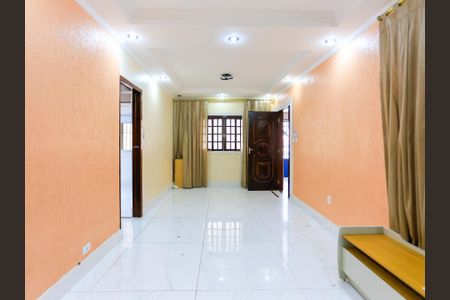 Casa para alugar com 362m², 5 quartos e 3 vagas Casa para alugar com 362m², 5 quartos e 3 vagasSala