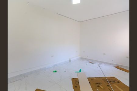 Casa para alugar com 362m², 5 quartos e 3 vagas Casa para alugar com 362m², 5 quartos e 3 vagasQuarto