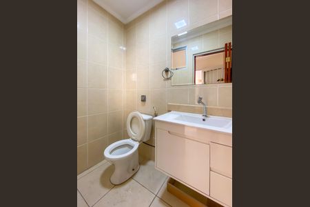 Casa para alugar com 362m², 5 quartos e 3 vagas Casa para alugar com 362m², 5 quartos e 3 vagasBanheiro