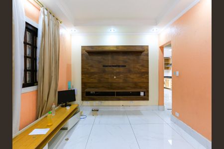 Casa para alugar com 362m², 5 quartos e 3 vagas Casa para alugar com 362m², 5 quartos e 3 vagasSala