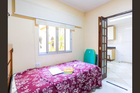 Casa para alugar com 362m², 5 quartos e 3 vagas Casa para alugar com 362m², 5 quartos e 3 vagasQuarto 4