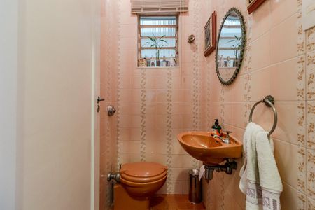 Casa à venda com 164m², 3 quartos e 3 vagasLavabo da Sala