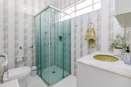 Casa à venda com 164m², 3 quartos e 3 vagasBanheiro 1