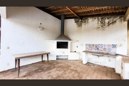 Casa à venda com 440m², 4 quartos e 6 vagasÁrea comum