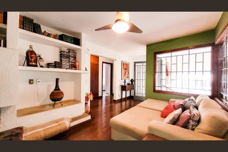 Casa à venda com 440m², 4 quartos e 6 vagasSala 2