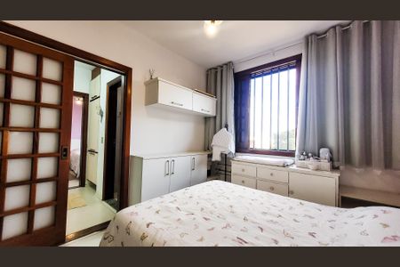 Casa à venda com 440m², 4 quartos e 6 vagasSuíte 3