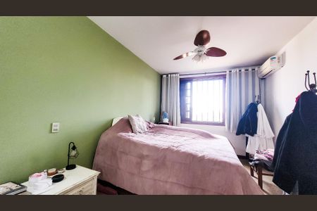 Casa à venda com 440m², 4 quartos e 6 vagasSuíte 4