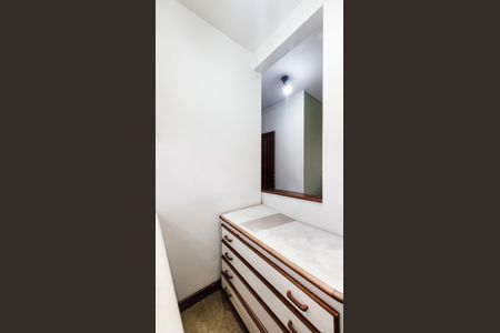 Casa à venda com 440m², 4 quartos e 6 vagasBanheiro da Suíte 4