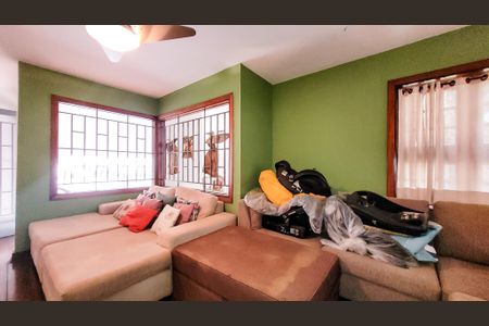 Casa à venda com 440m², 4 quartos e 6 vagasSala 2